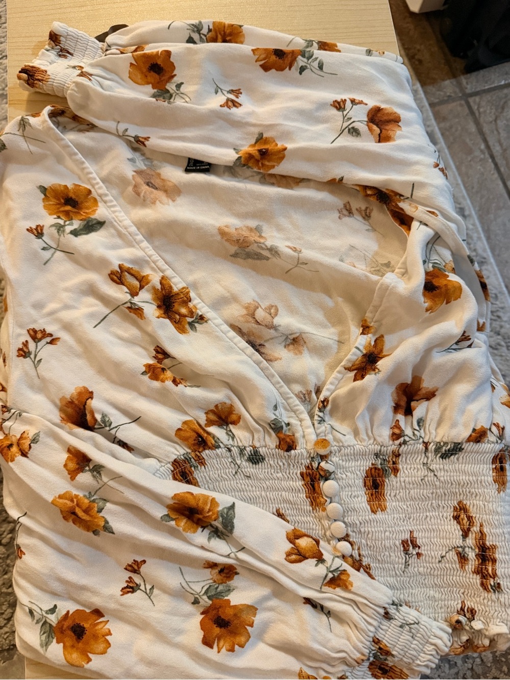 Floral V-Neck long sleeve top in Cream with Mustard/Orange Flower Print